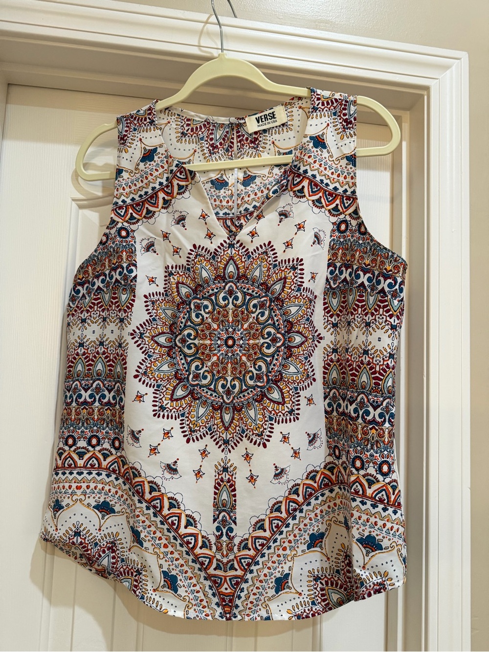 VERSE White Boho Medallion Sleeveless Camisole